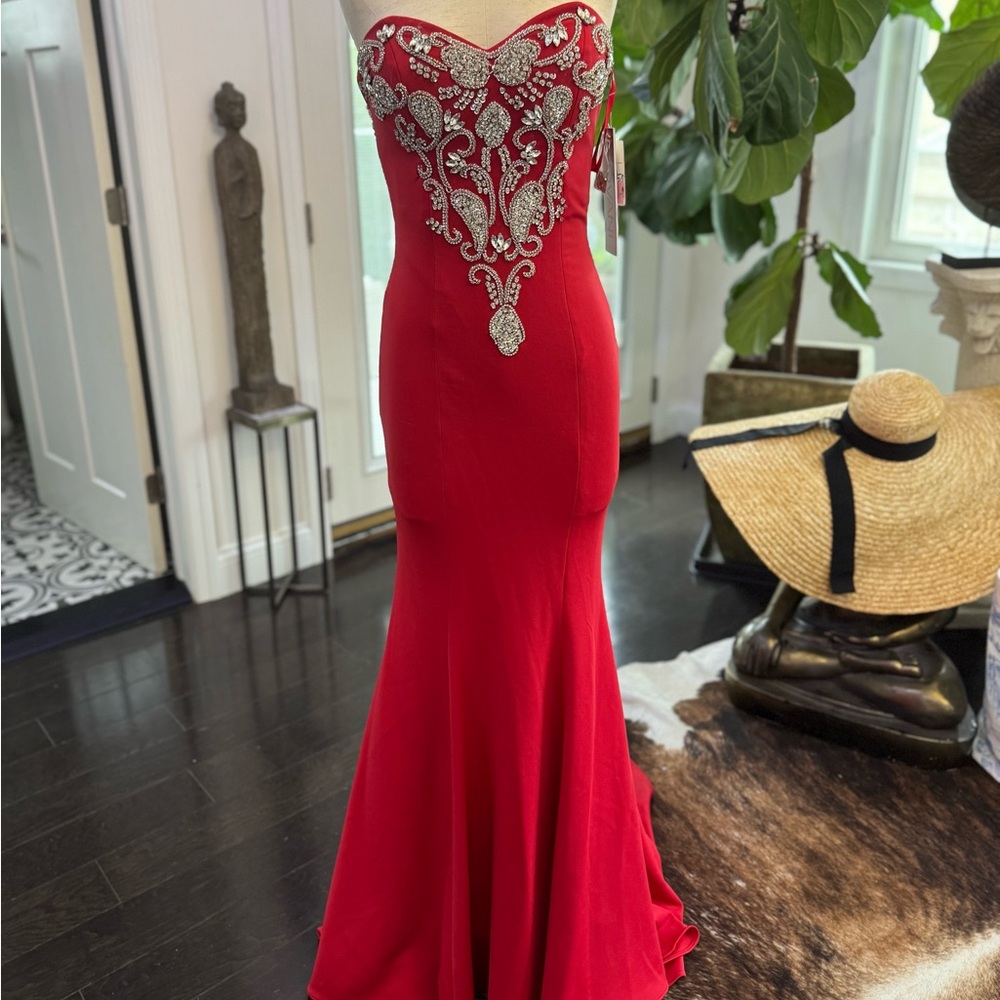 Jovani never worn size 00 red gown